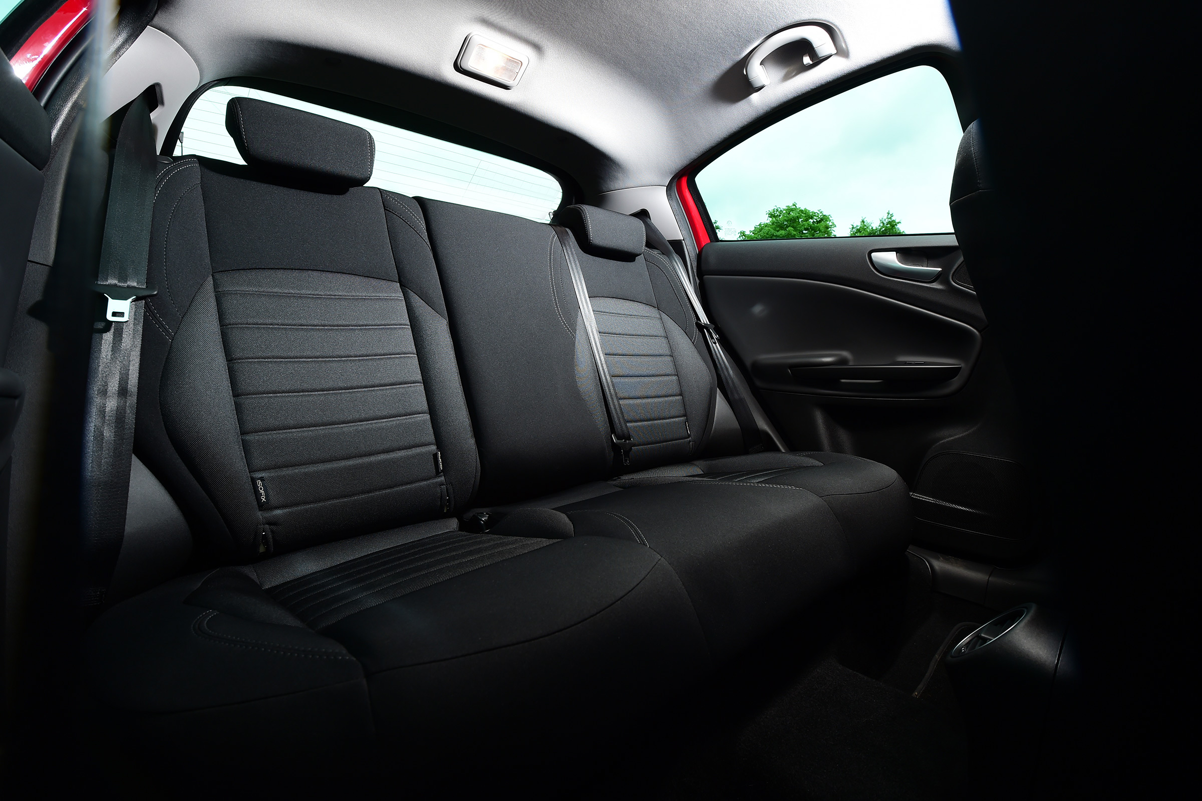 Alfa Romeo Giulietta 2016 facelifted - rear seats