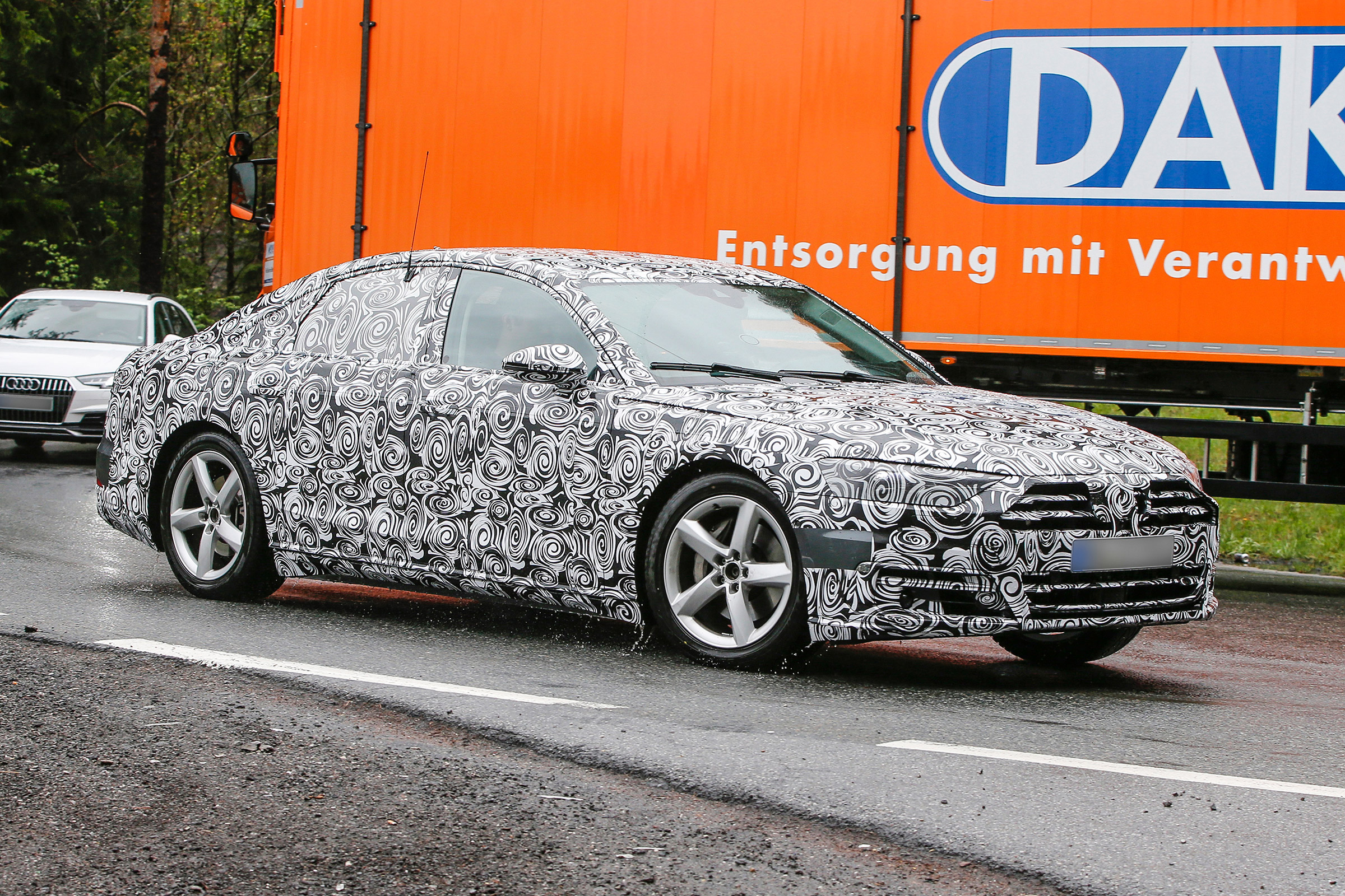 New Audi A8 spies side front