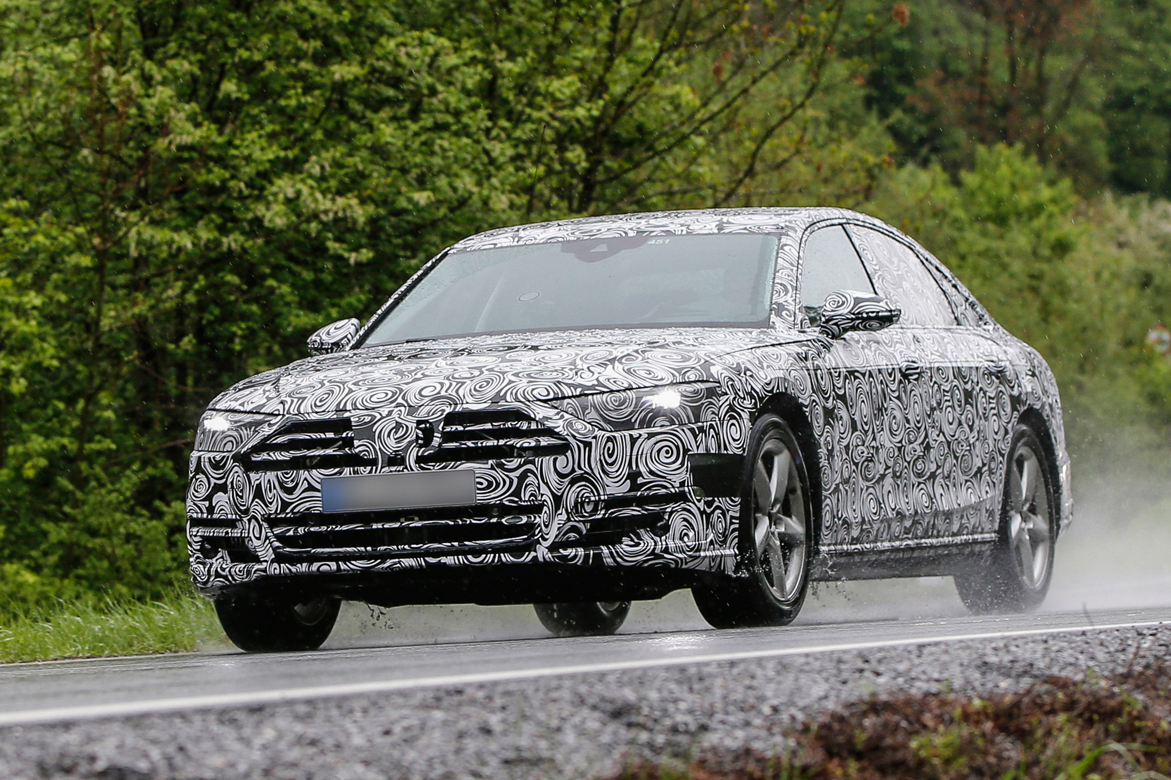 New Audi A8 spies front side rain
