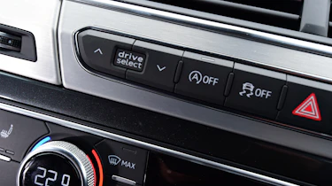 Audi Q7 2016 - drive select