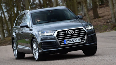 Audi Q7 2016 - front cornering