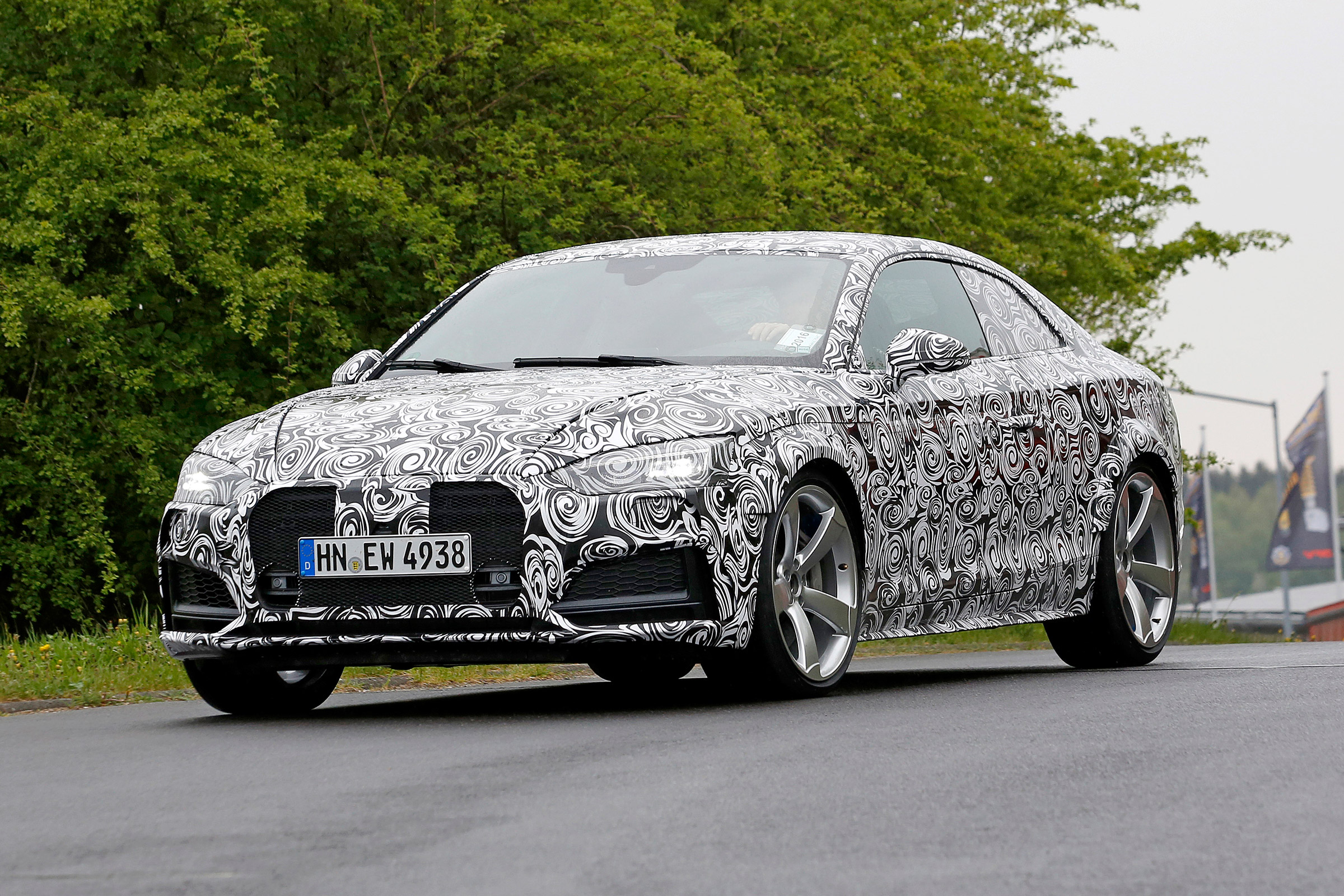 New Audi RS5 spied - front/side