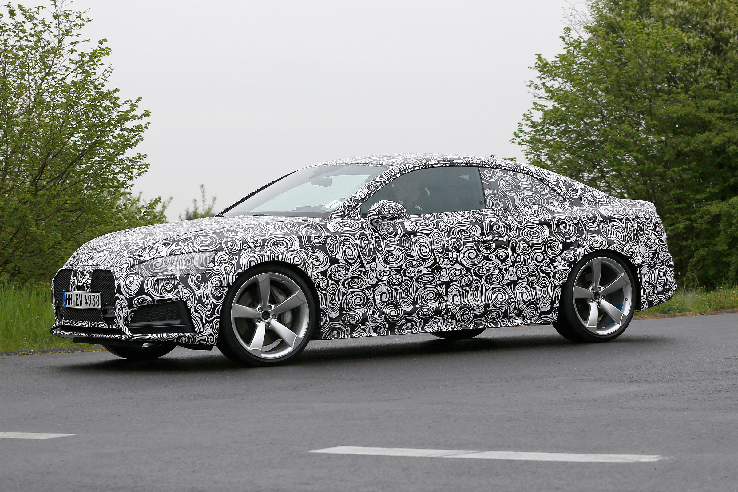 New Audi RS5 spied - side