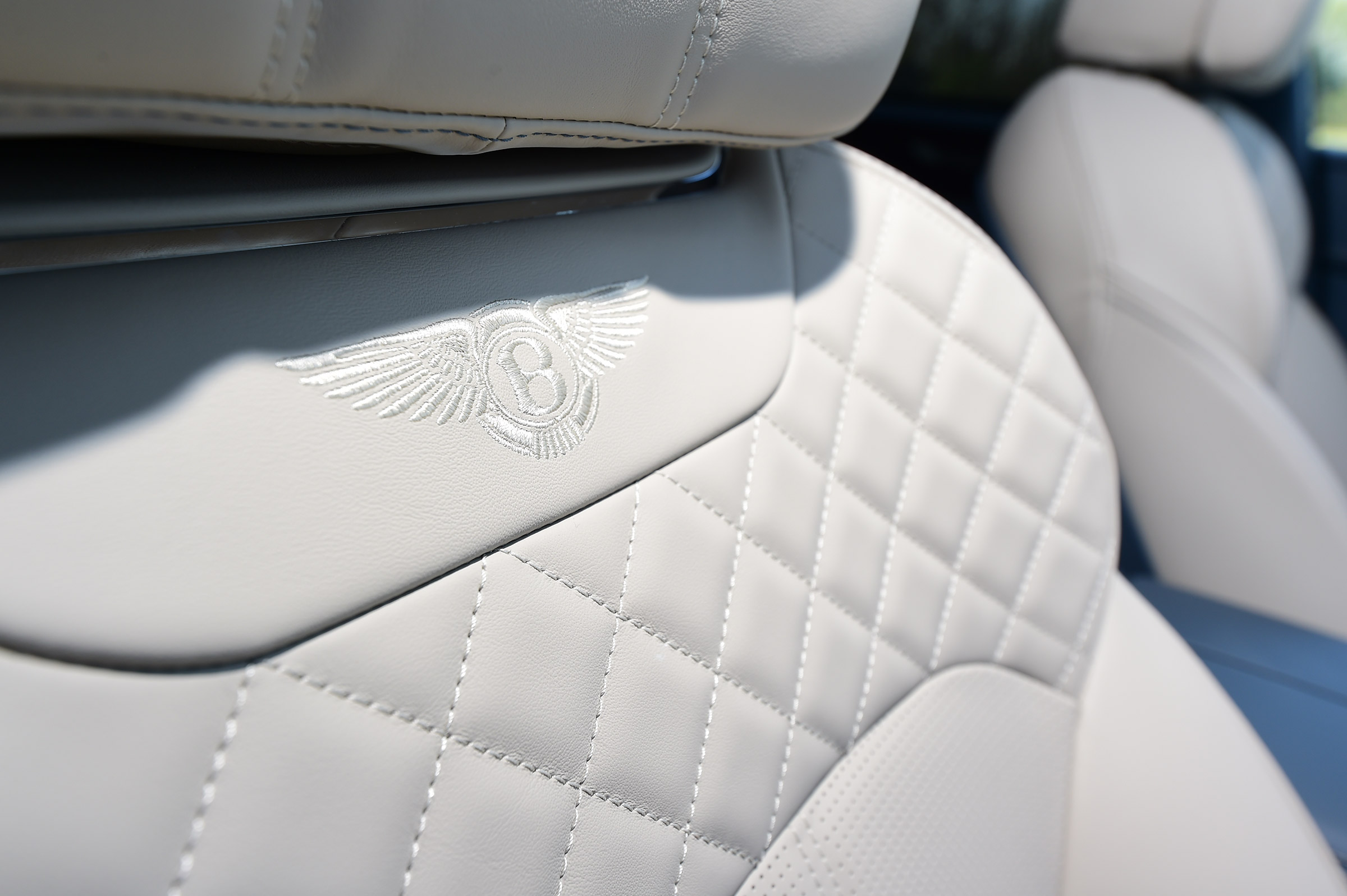 Bentley Bentayga - seat detail