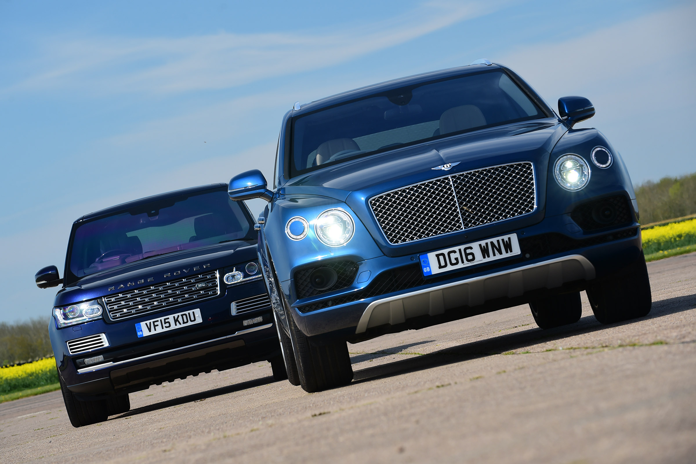 Bentley Bentayga vs Range Rover - full front