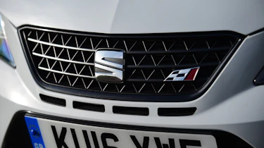 SEAT Ibiza Cupra vs VW Polo GTI - grille
