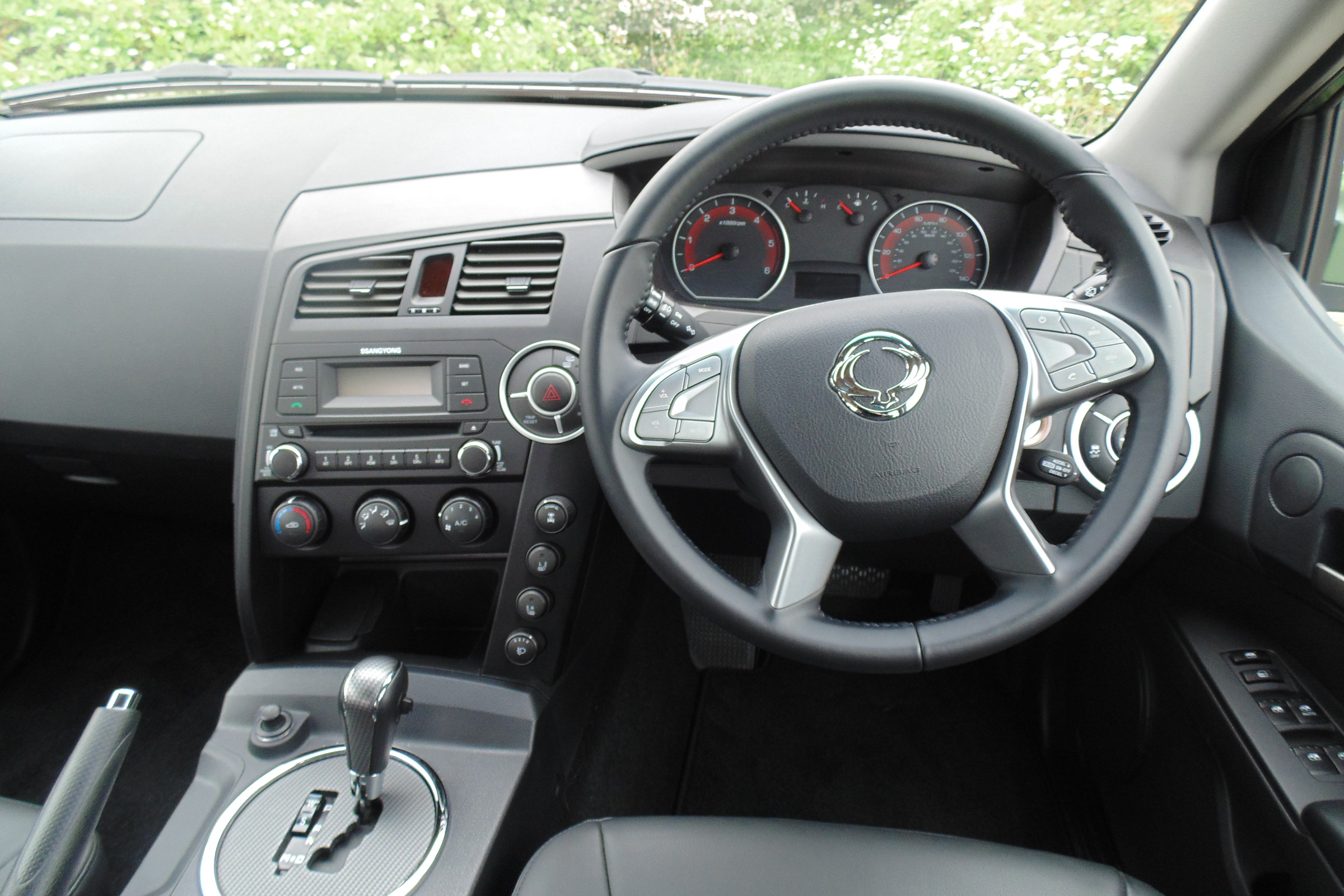 SsangYong Korando Sports DMZ - interior