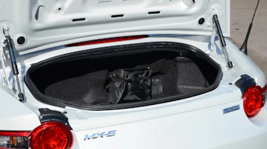Long-term test review Mazda MX-5 - boot