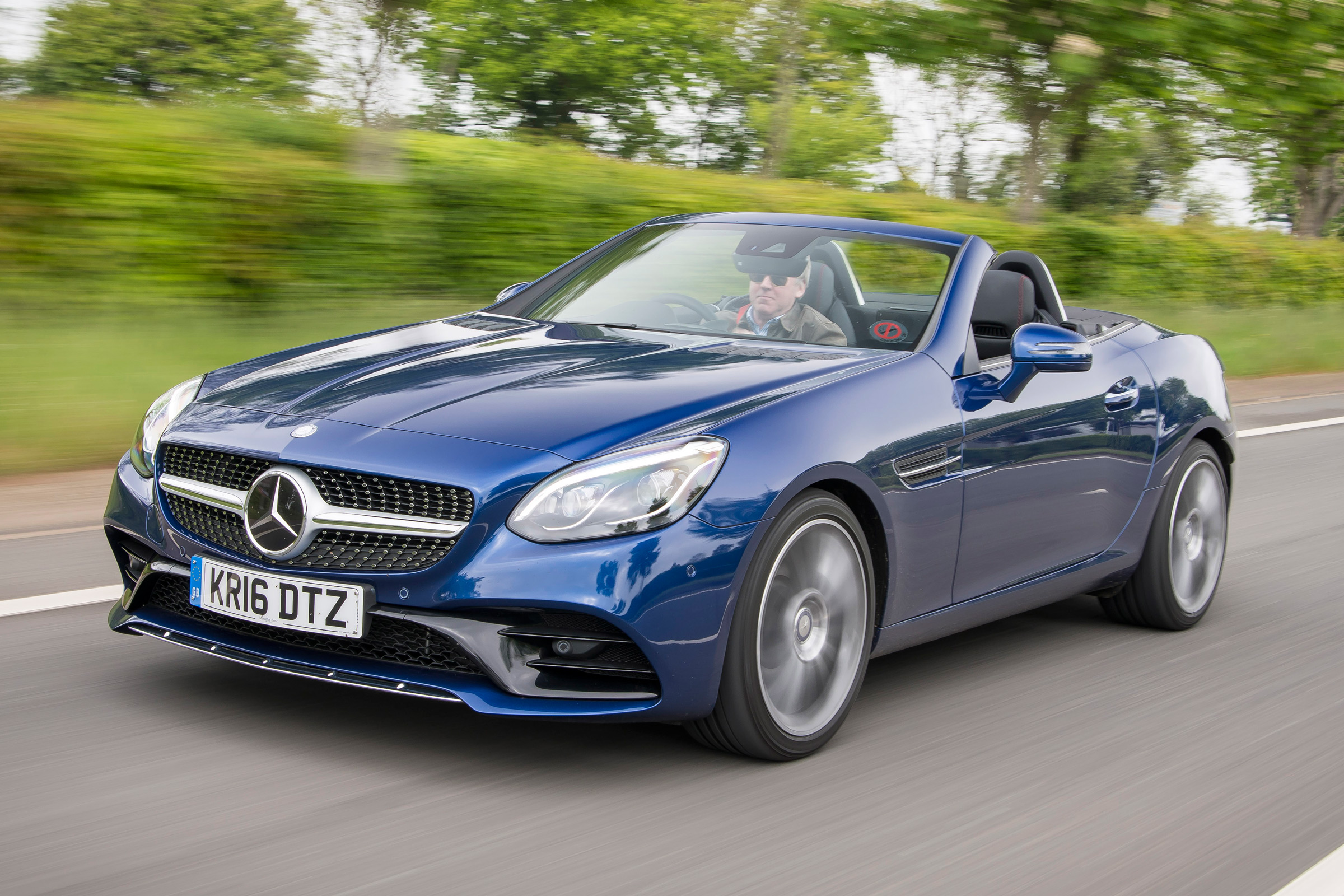 Mercedes SLC 300 2016 - front tracking