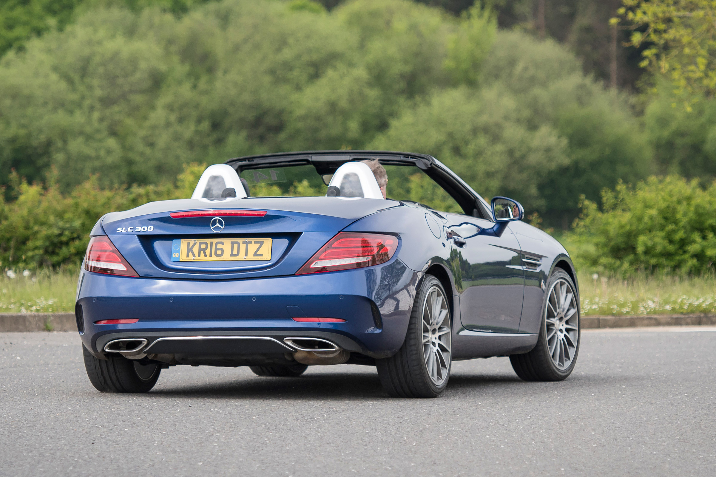 Mercedes SLC 300 2016 - rear cornering