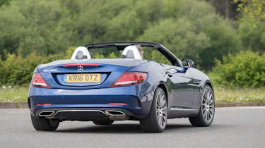Mercedes SLC 300 2016 - rear cornering