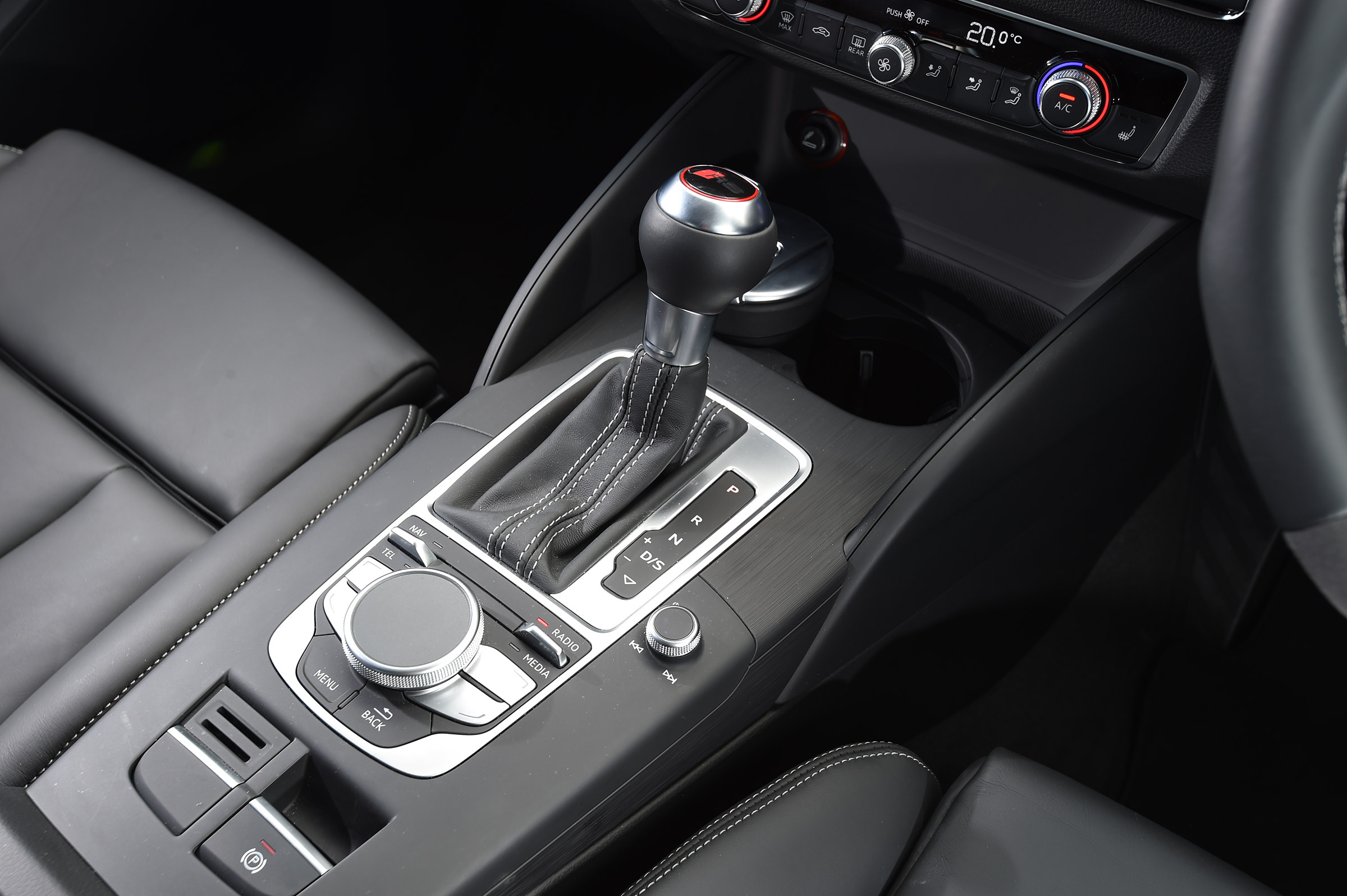 Audi RS3 group - gear stick