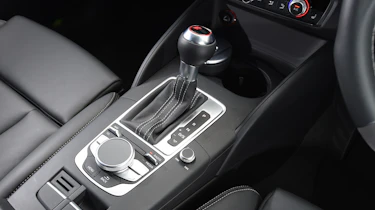 Audi RS3 group - gear stick