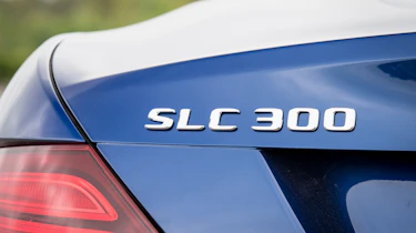 Mercedes SLC 300 2016 - badge