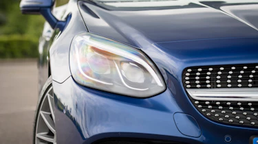 Mercedes SLC 300 2016 - headlight