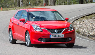 Suzuki Baleno - front cornering