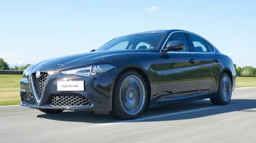 Alfa Romeo Giulia - front tracking 3