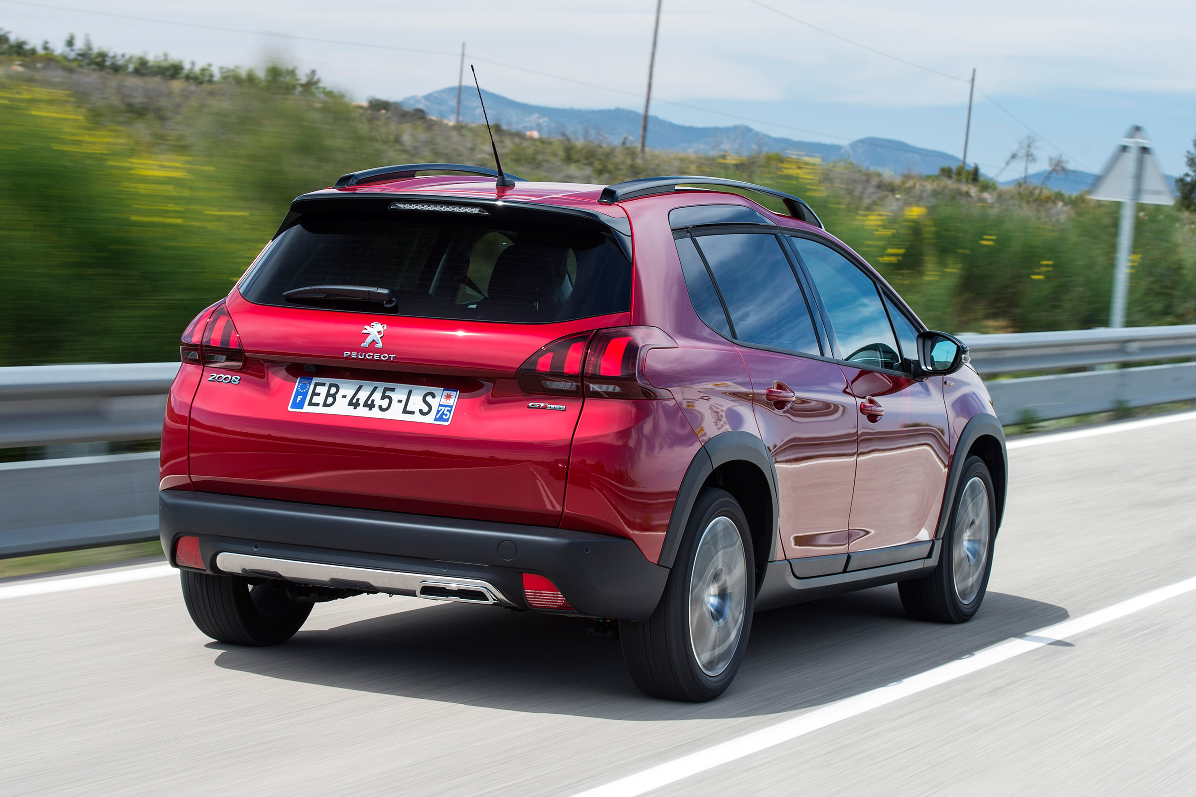 Peugeot 2008 - rear