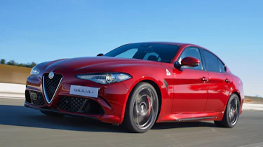 Alfa Romeo Giulia Quadrifoglio Verde QV 2016 - front tracking
