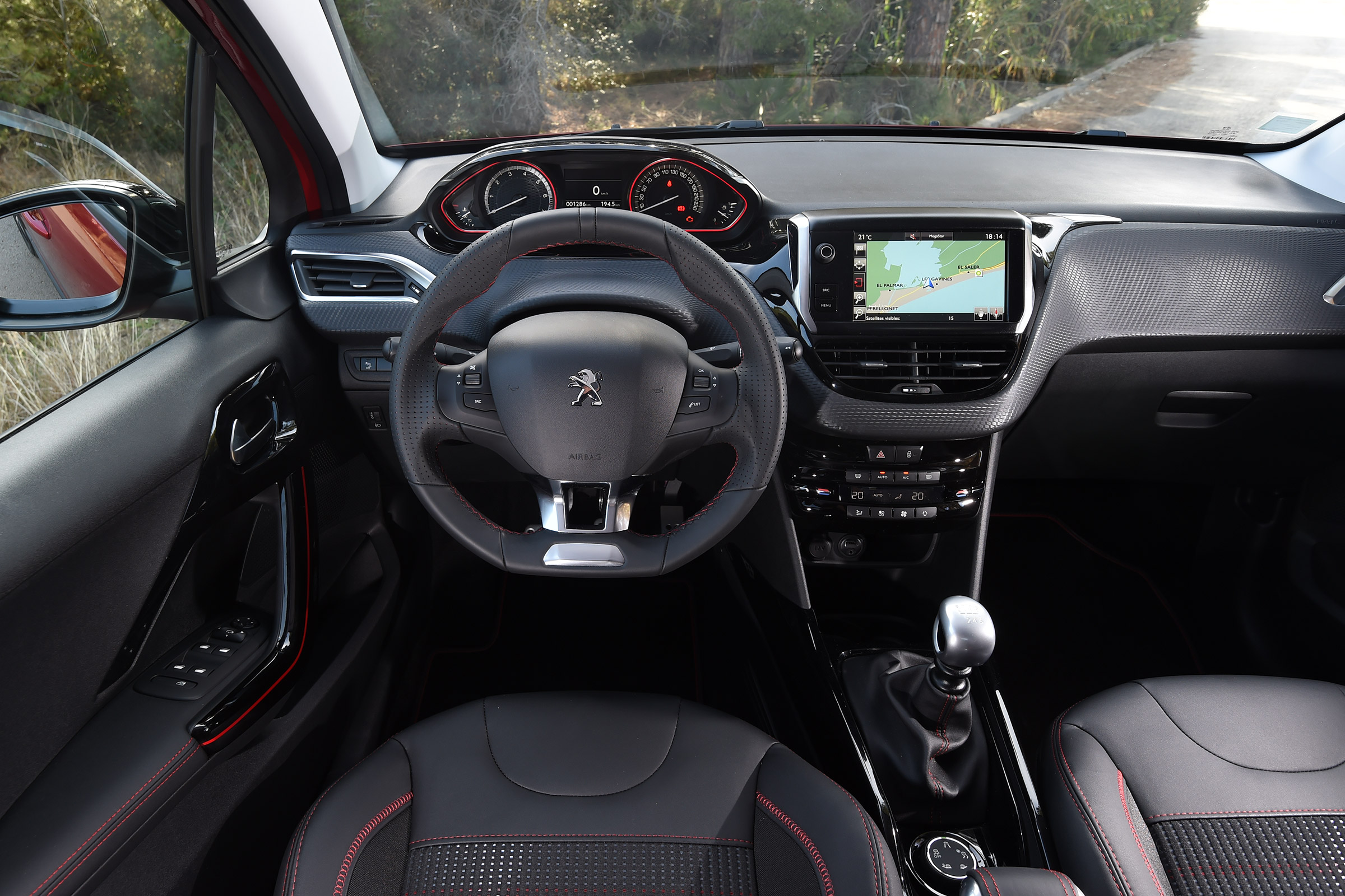 Peugeot 2008 - dash