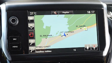 Peugeot 2008 - sat-nav