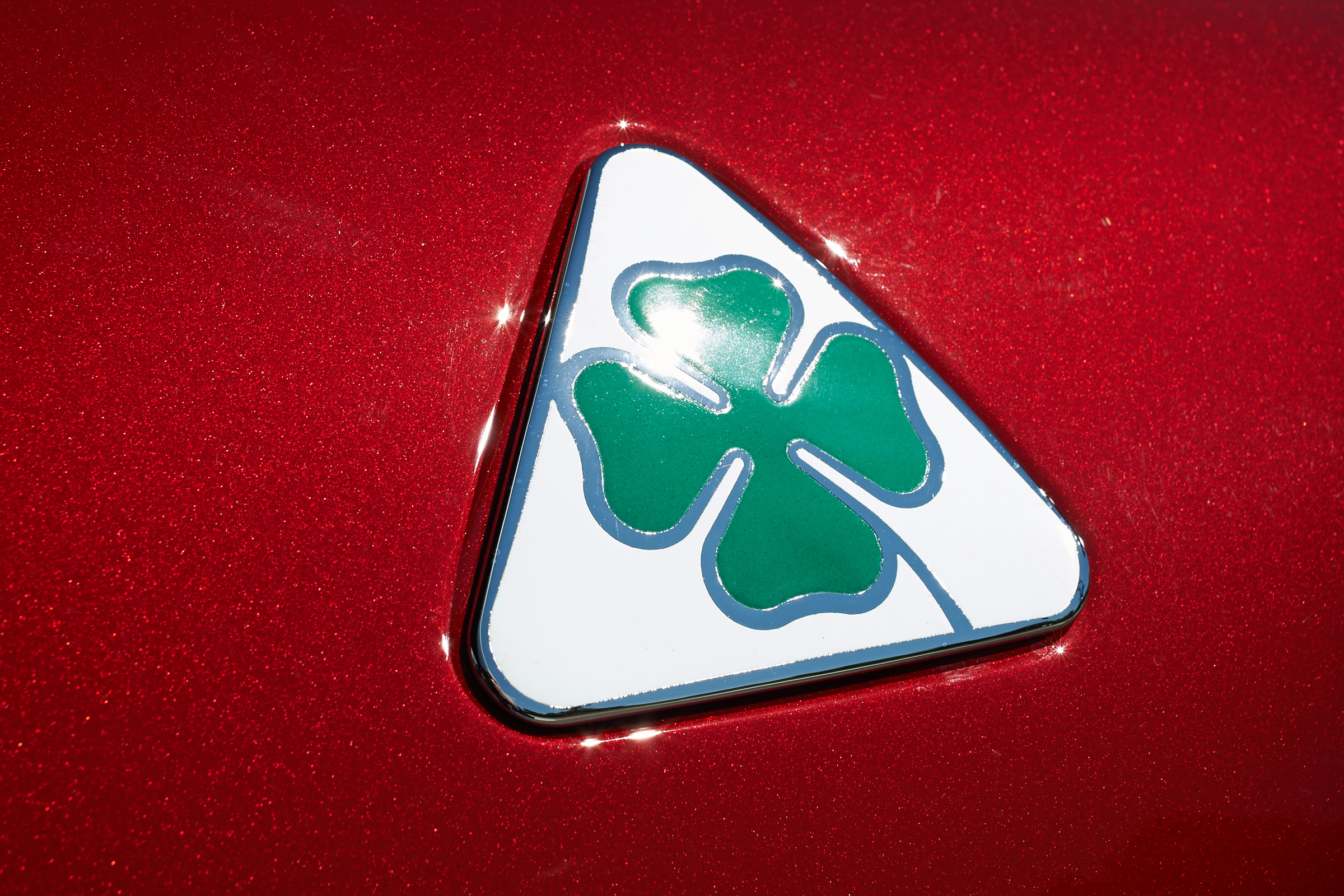 Alfa Romeo Giulia Quadrifoglio Verde QV 2016 - badge