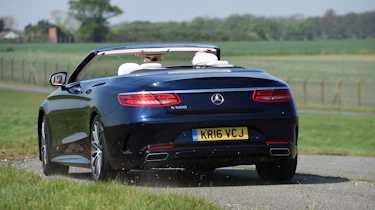 Mercedes S 500 Cabriolet 2016 - rear cornering