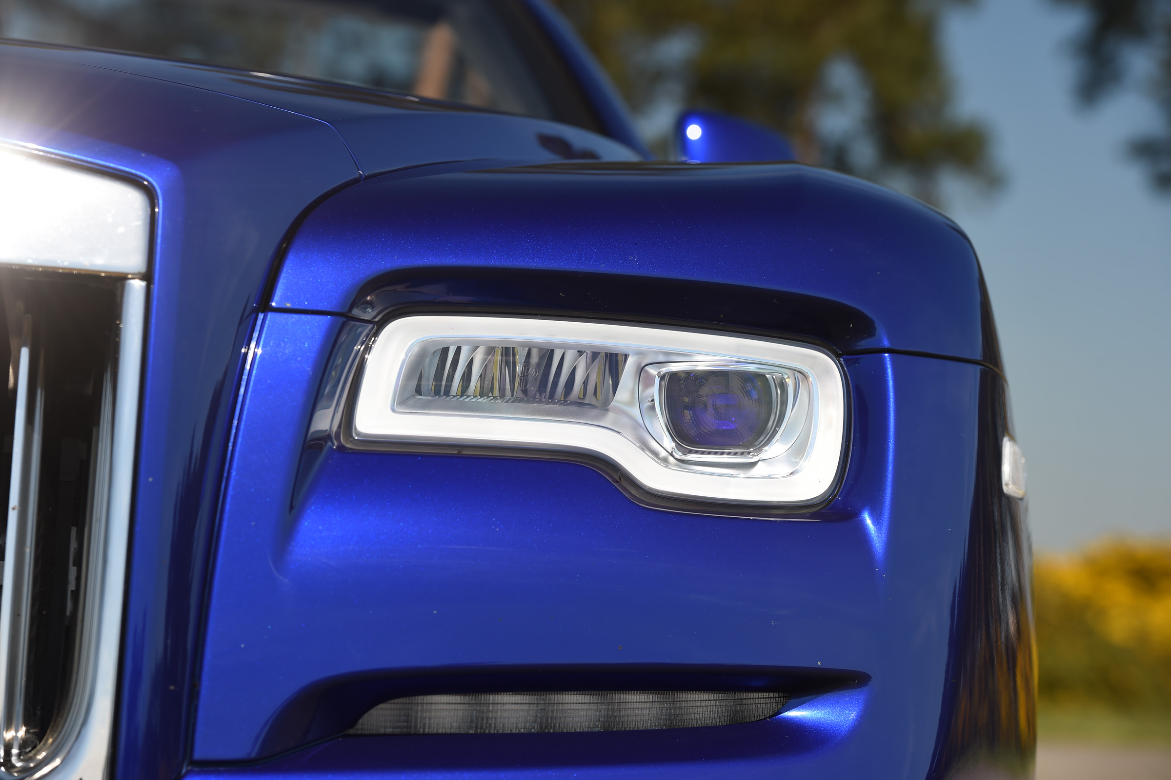 Rolls-Royce Dawn 2016 - headlight