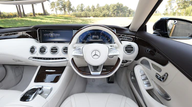 Mercedes S 500 Cabriolet 2016 - interior