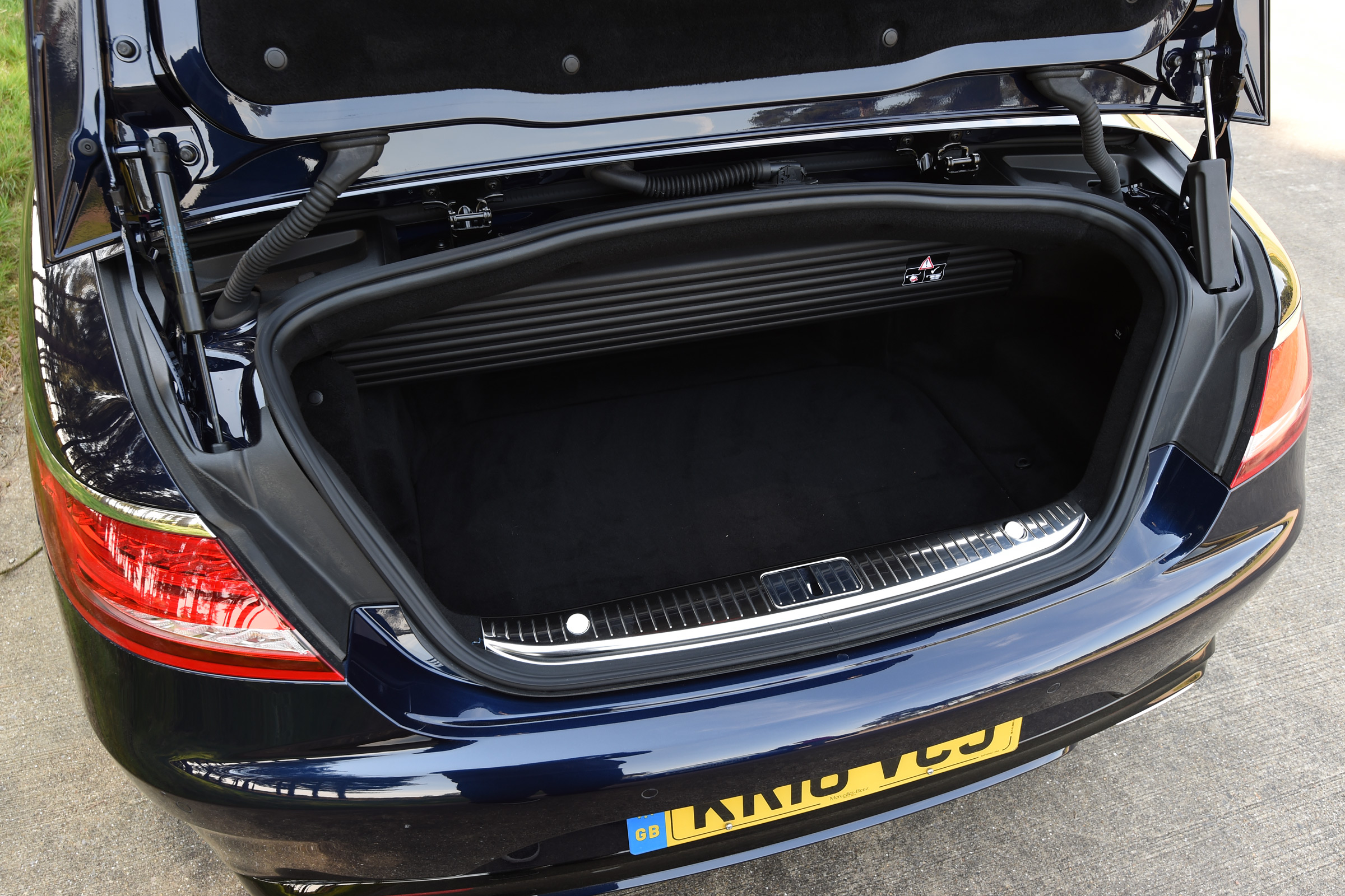 Mercedes S 500 Cabriolet 2016 - boot