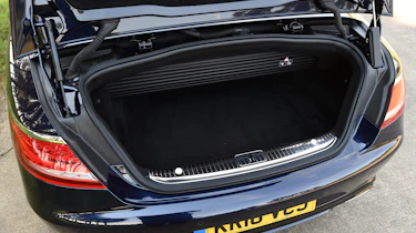 Mercedes S 500 Cabriolet 2016 - boot