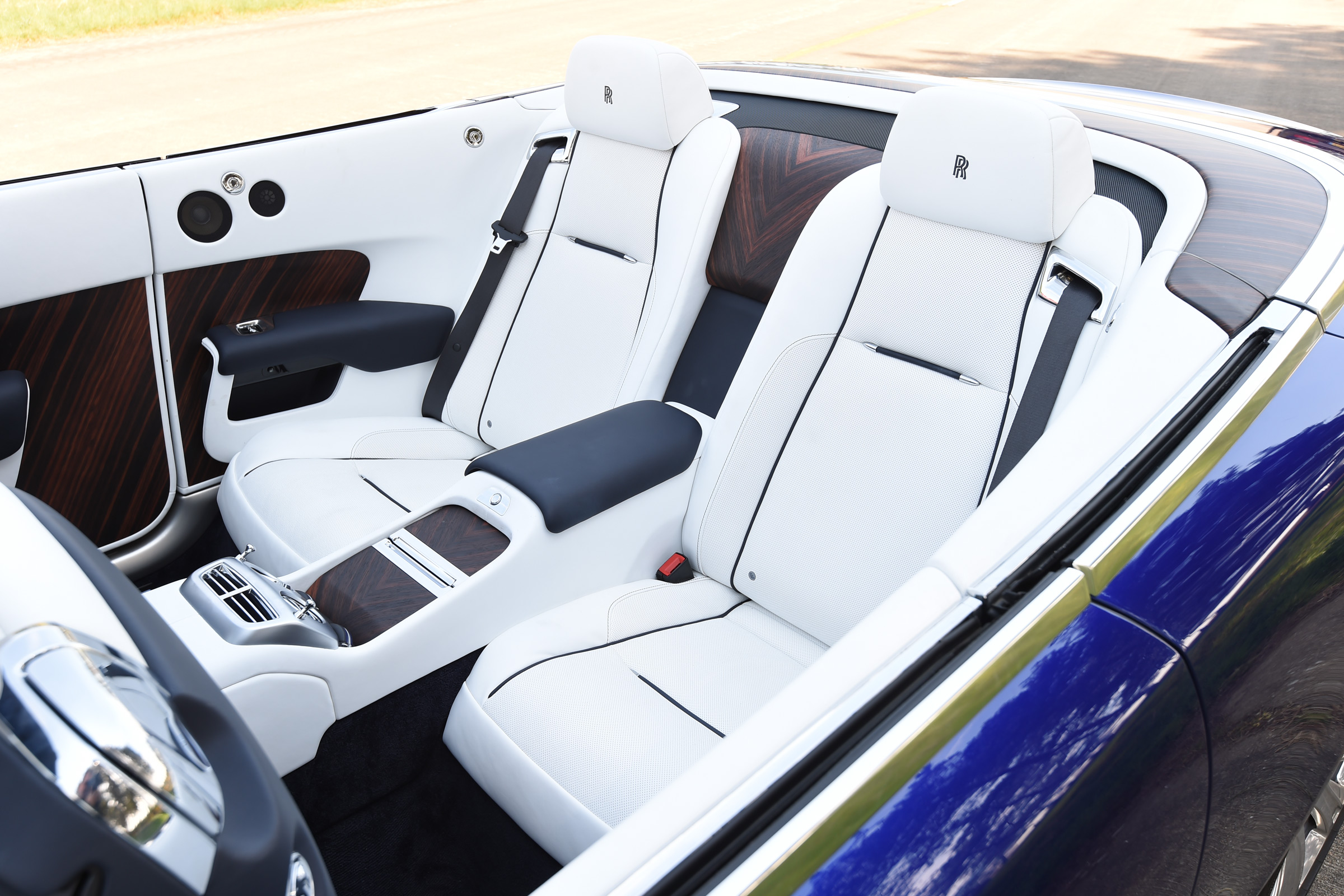 Rolls-Royce Dawn 2016 - rear seats