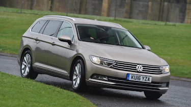 Long-term test review Volkswagen Passat Estate - front cornering