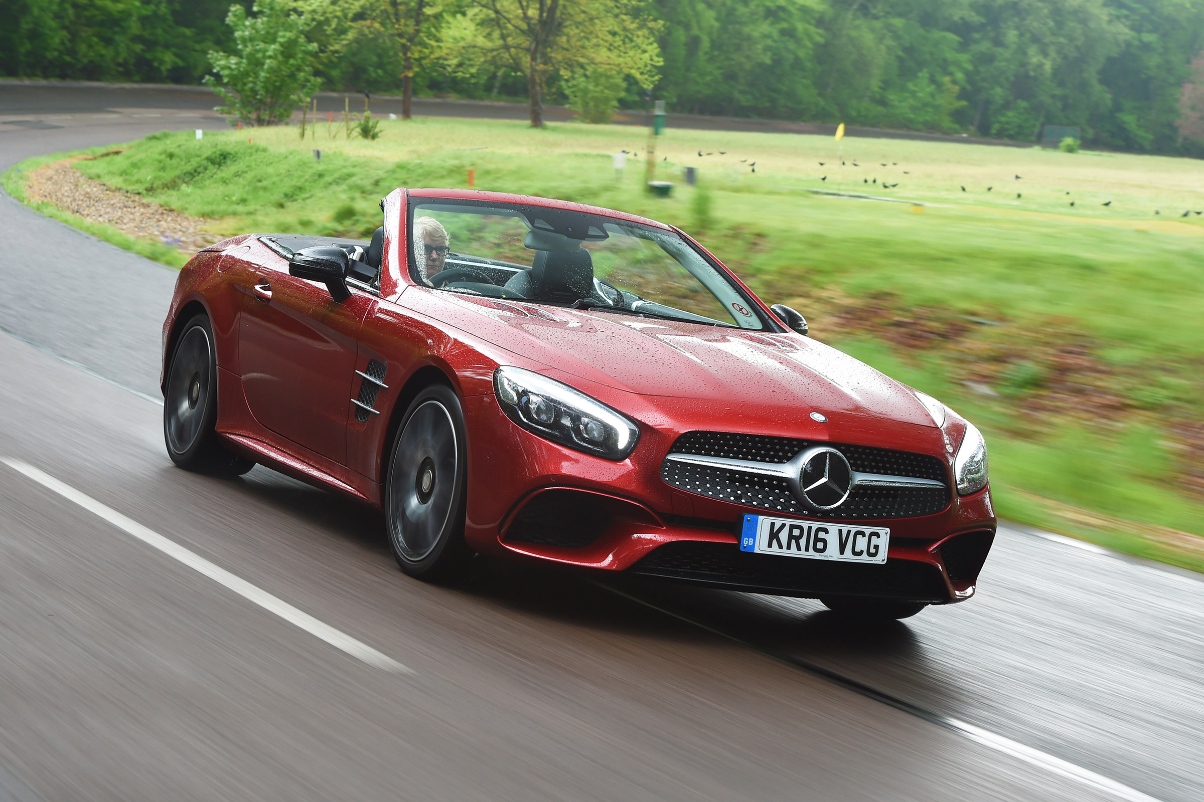 Mercedes SL 500 - front action