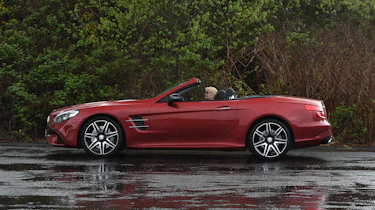 Mercedes SL 500 - roof closing