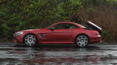 Mercedes SL 500 - roof closing 4