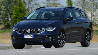Fiat Tipo Station Wagon estate - front cornering