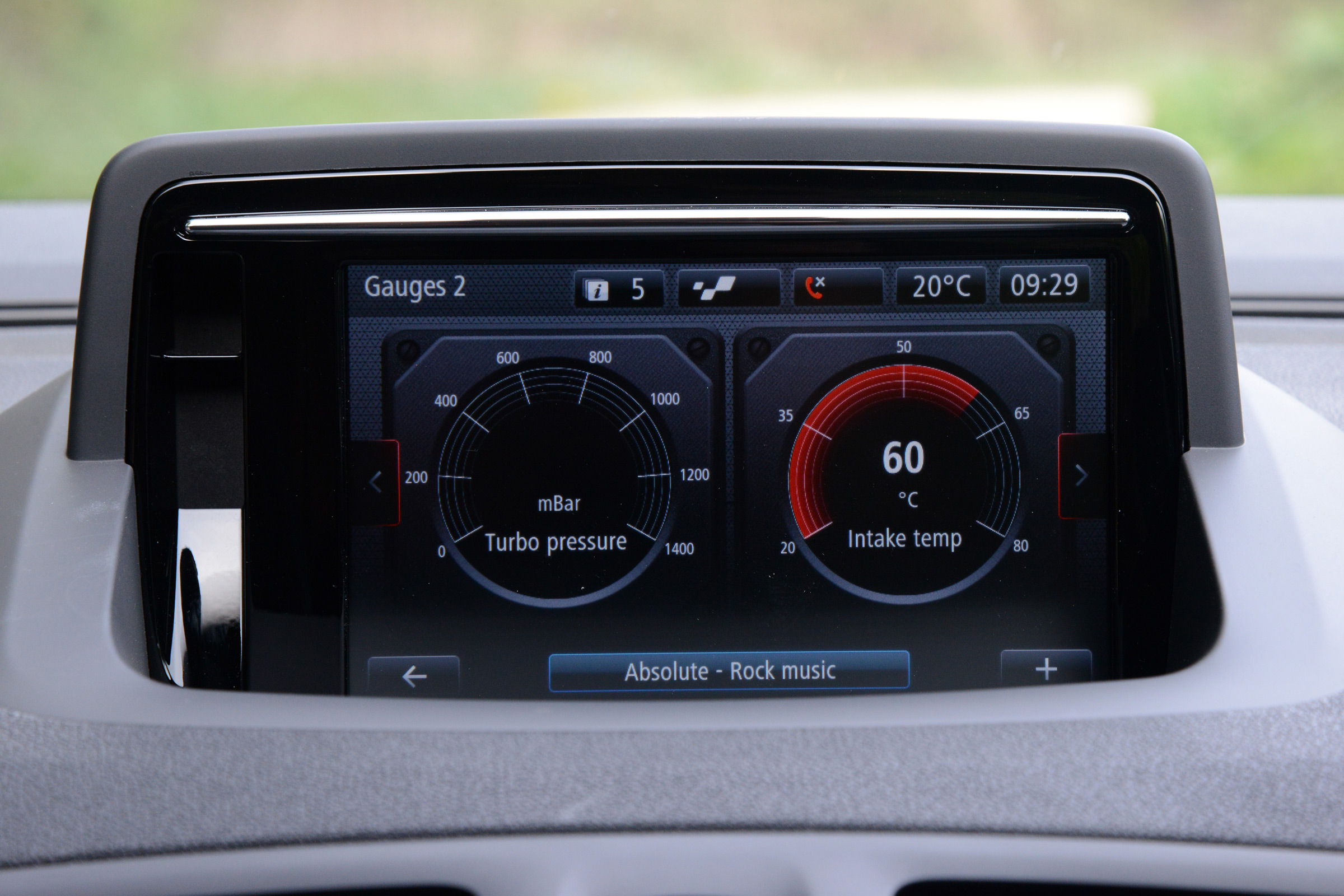 Renault Megane RS 275 Cup-S 2016 screen