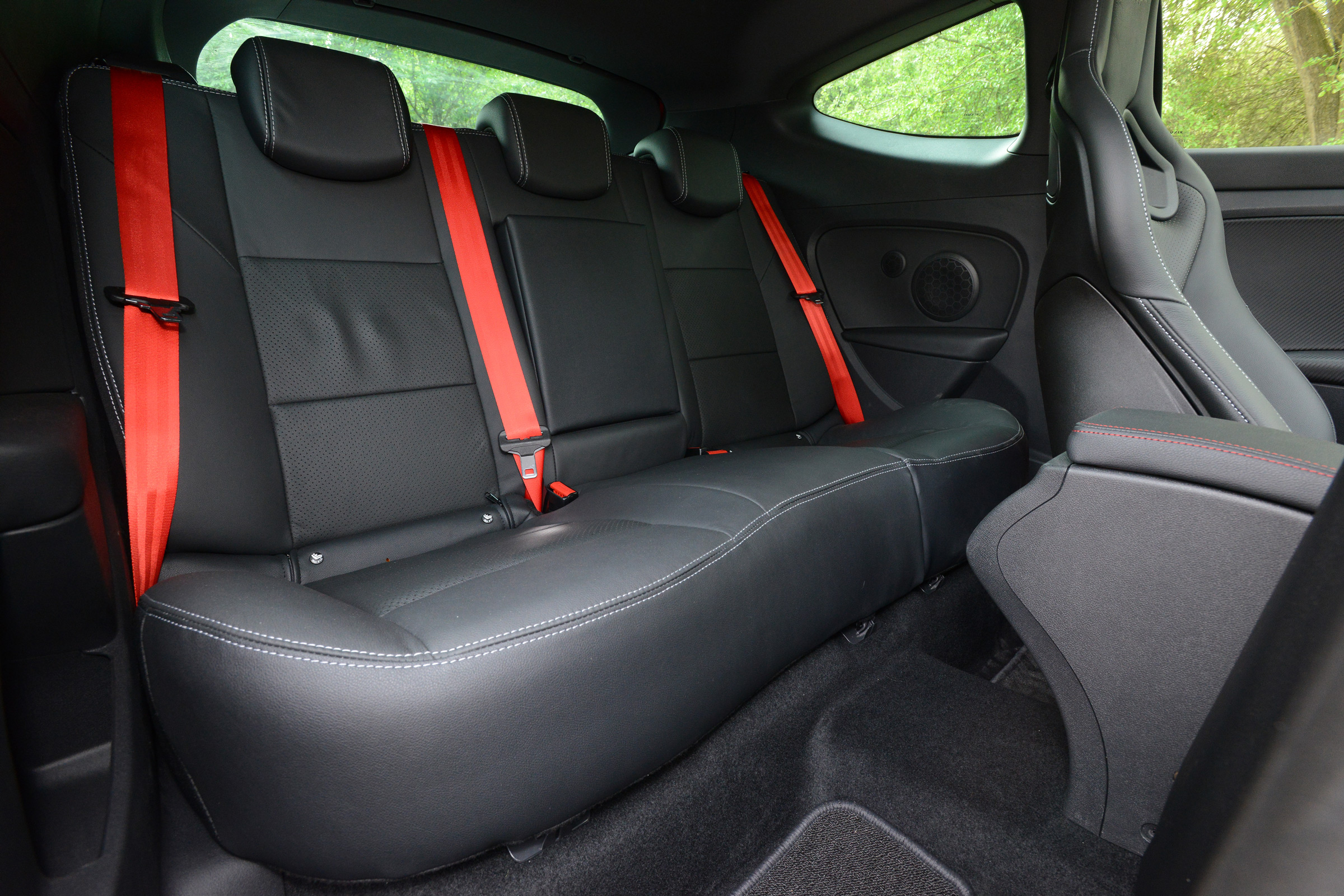 Renault Megane RS 275 Cup-S 2016 rear seats