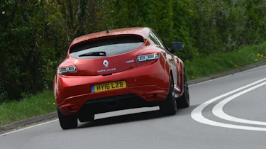 Renault Megane RS 275 Cup-S 2016 rear cornering
