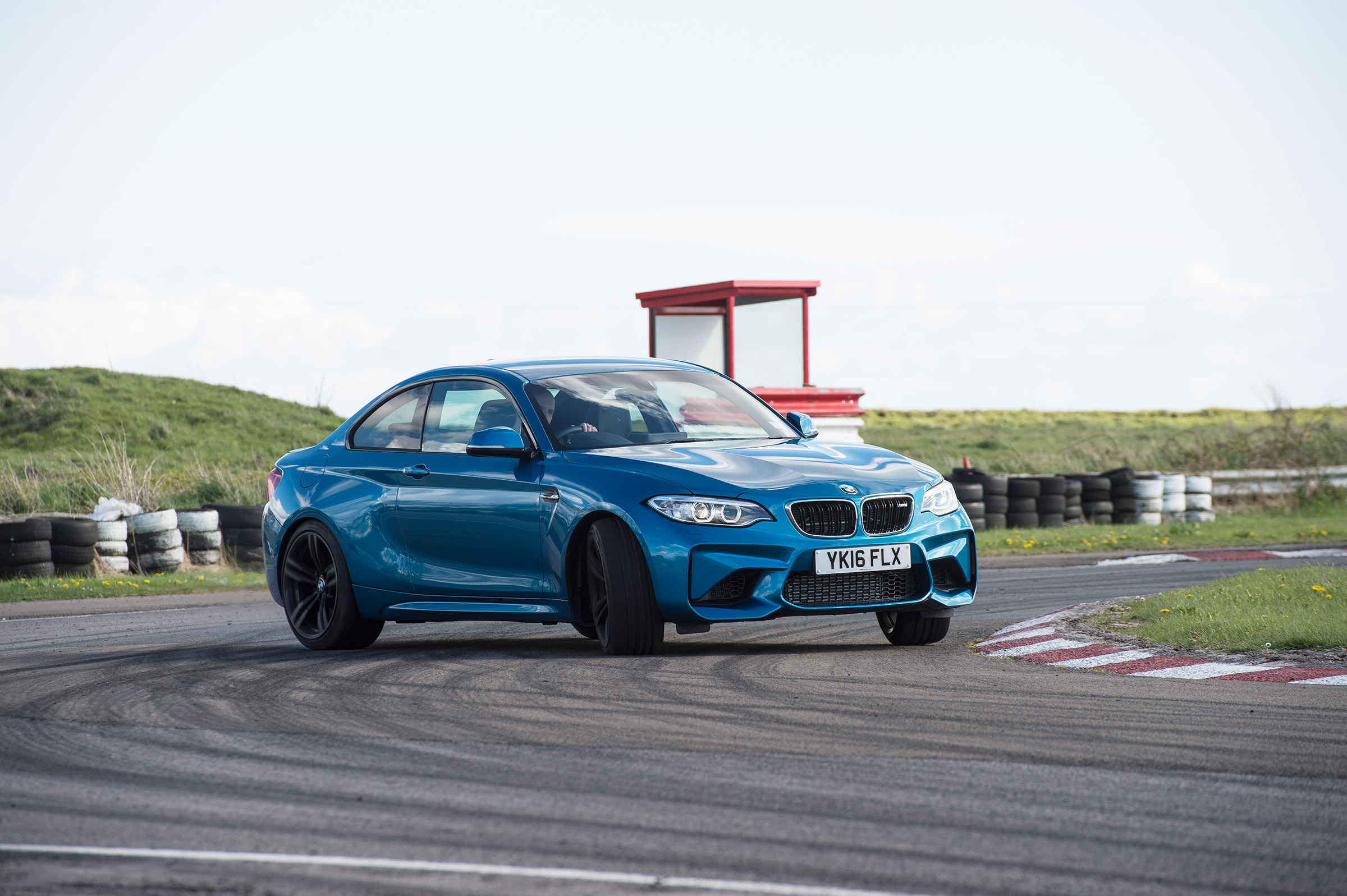 BMW M2 group - front drift