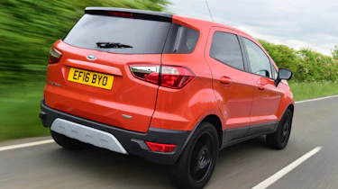 Ford EcoSport Titanium S 2016 - rear tracking