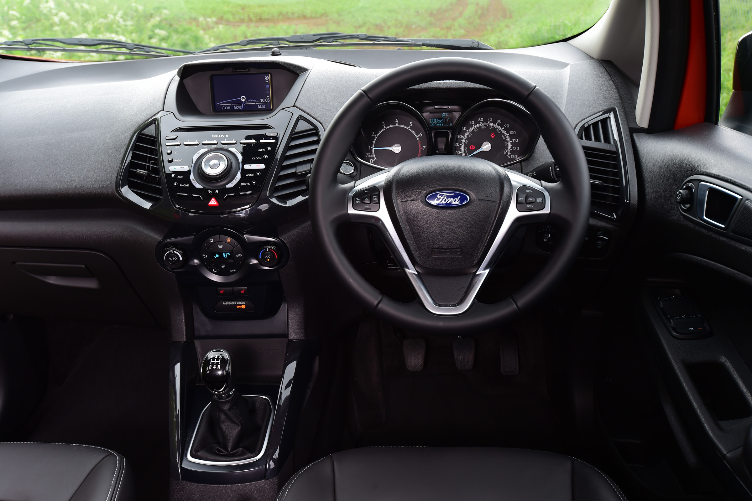 Ford EcoSport Titanium S 2016 - interior