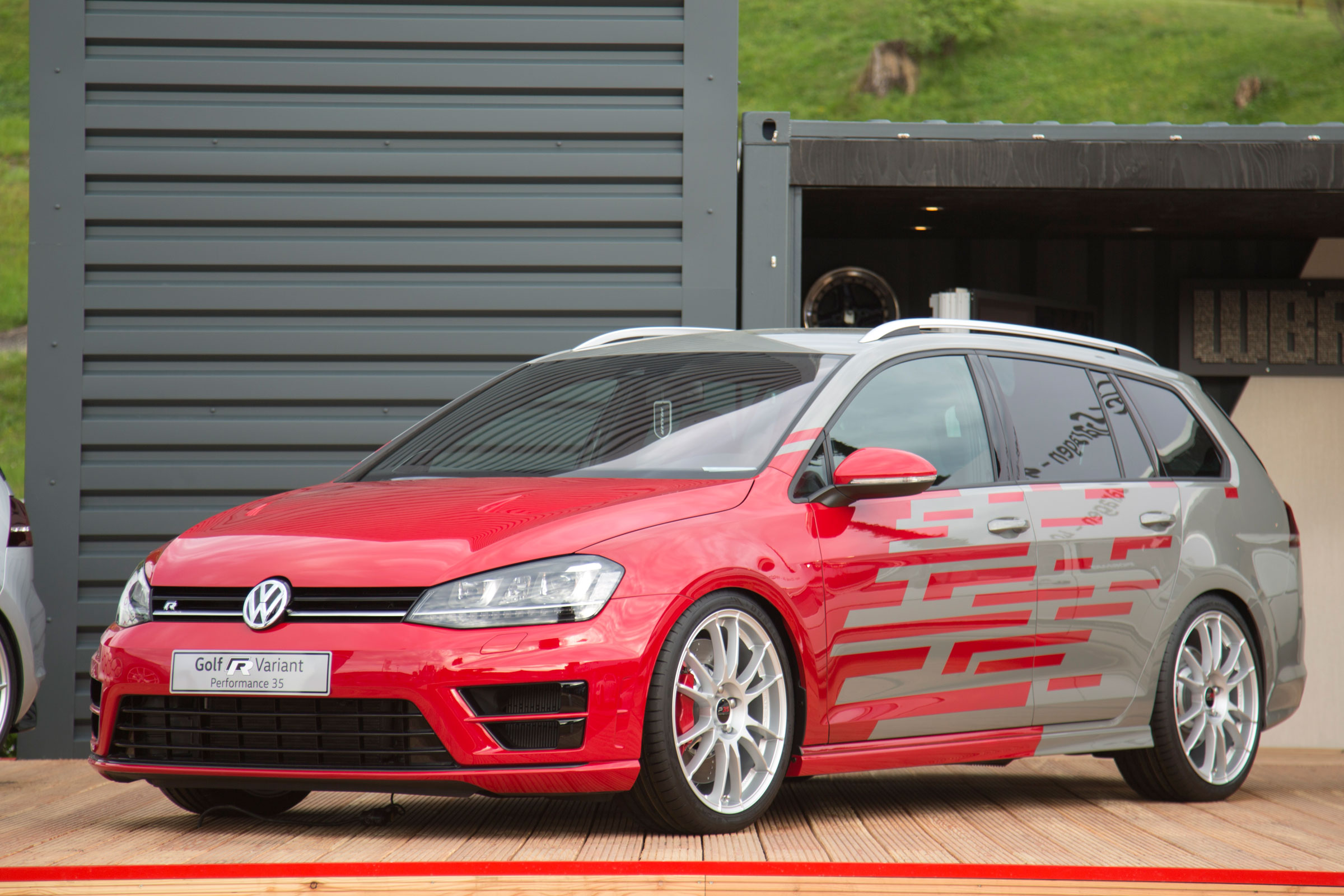 Golf R Estate 35 Concept