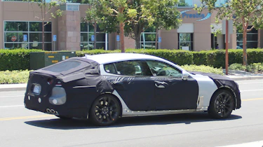 Kia GT spies side rear