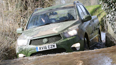 SsangYong Korando Sports DMZ - off-road 2