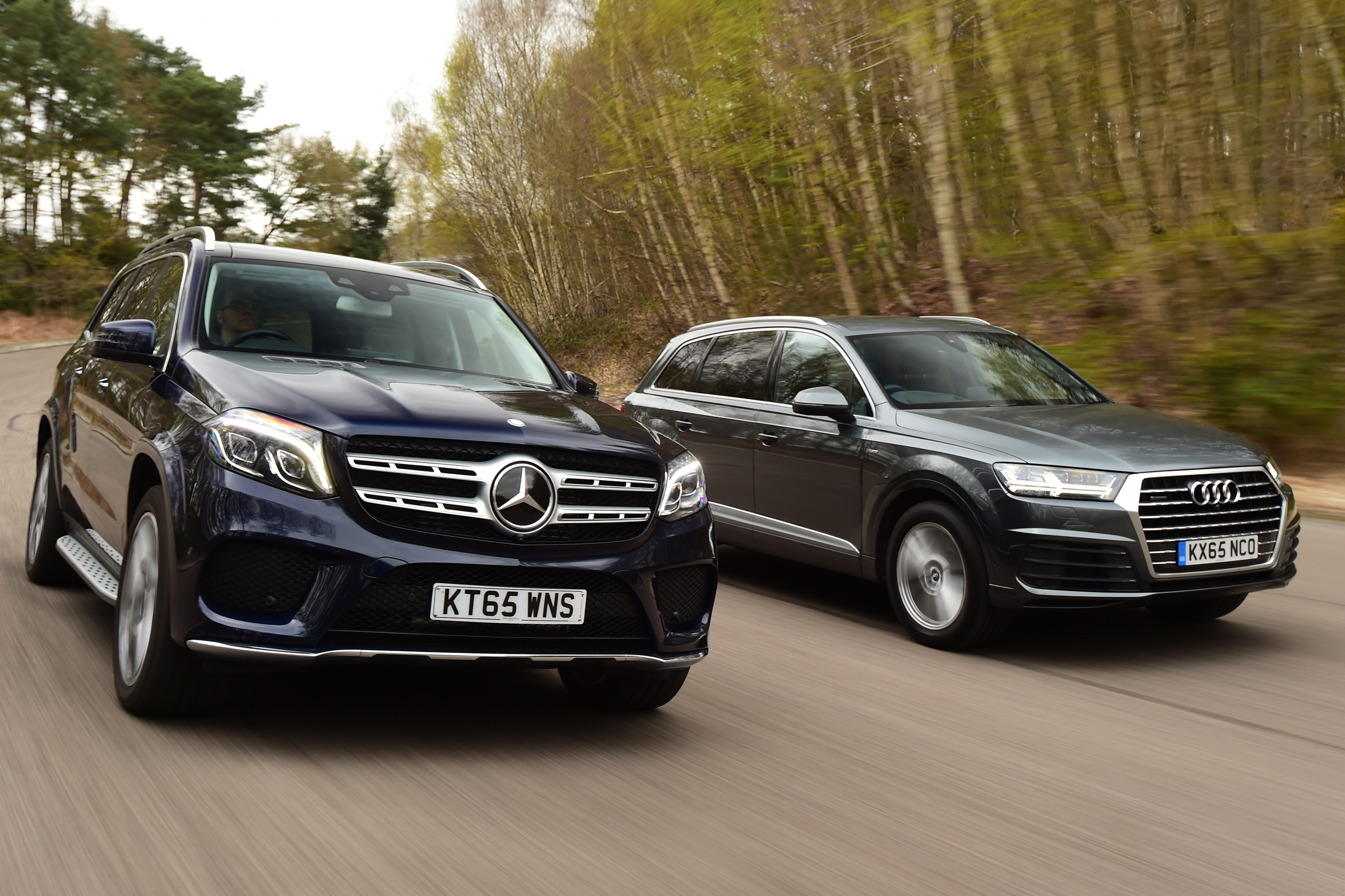 Mercedes GLS vs Audi Q7 - header