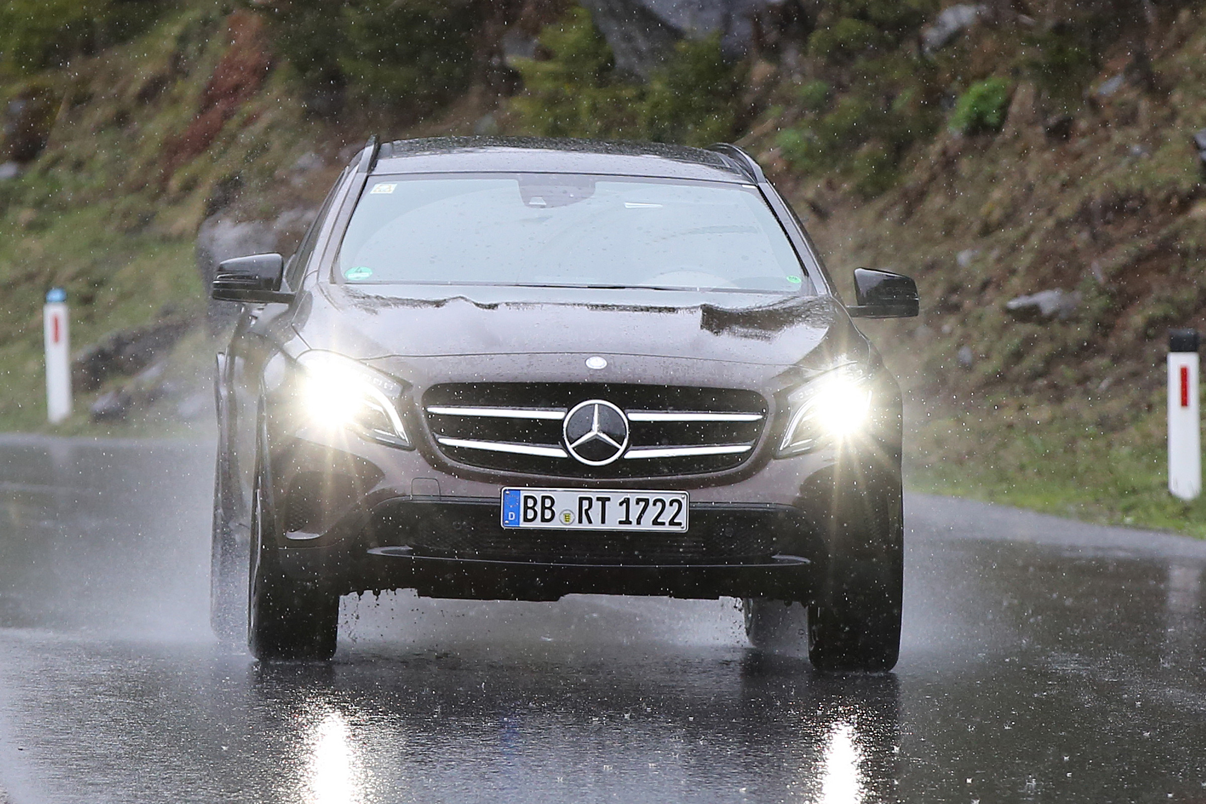 Mercedes GLB mule 2
