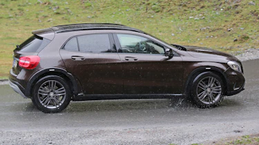 Mercedes GLB mule 4