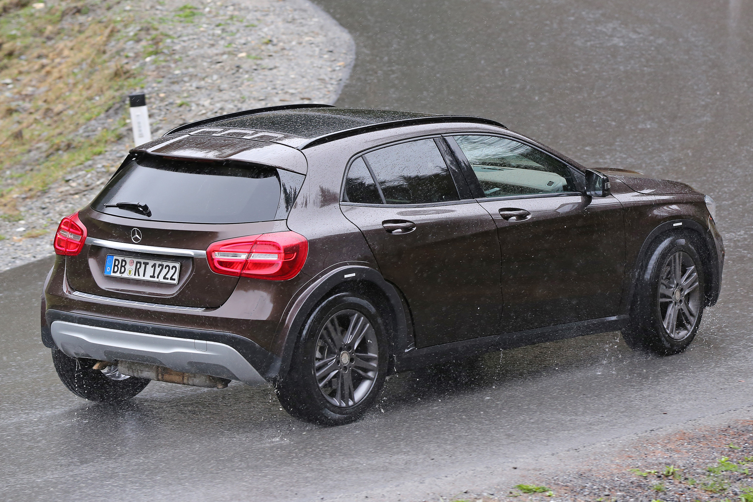 Mercedes GLB mule 5